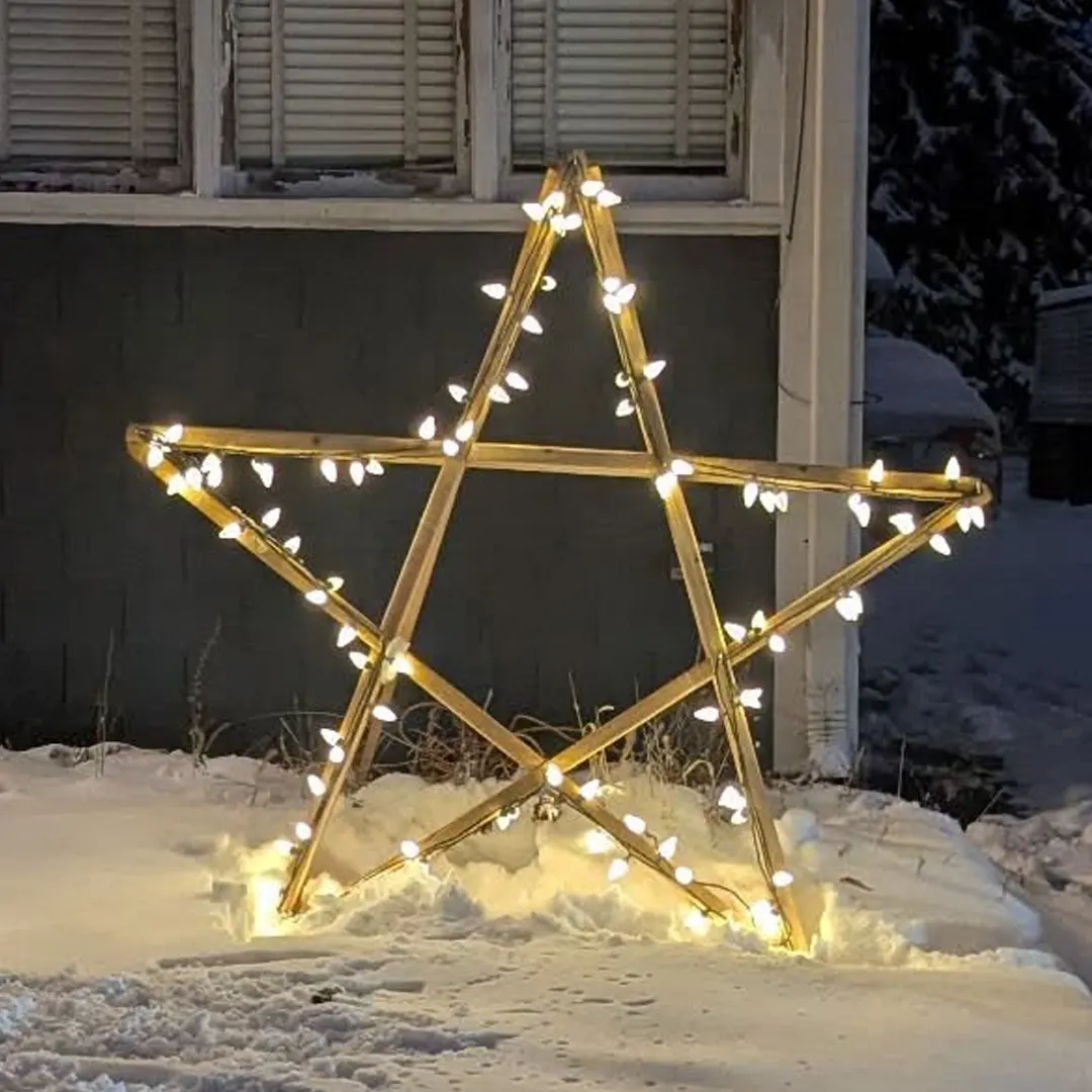 Large lighted star prototype